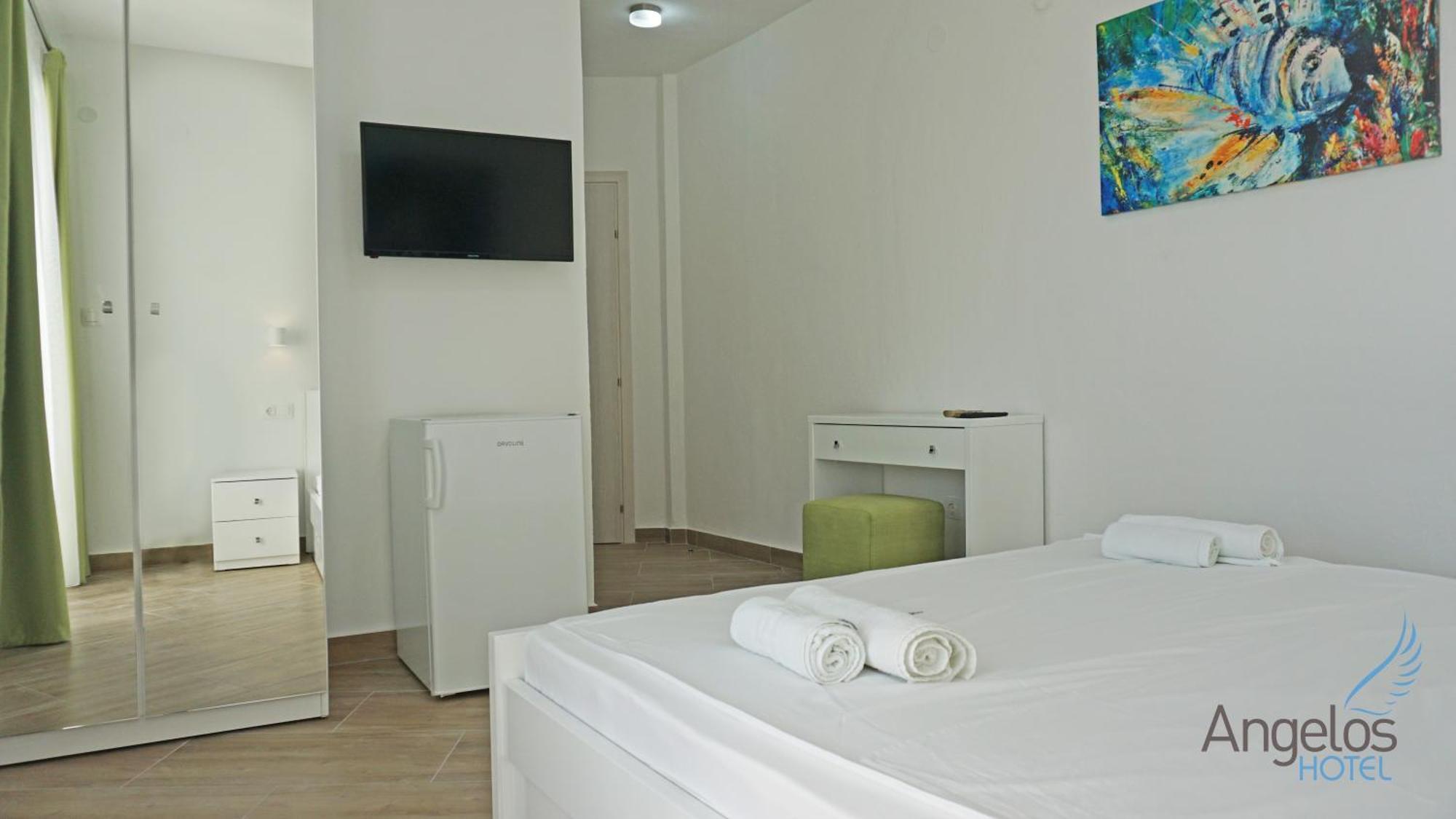 אורמוס פנגיאס Angelina Hotel מראה חיצוני תמונה