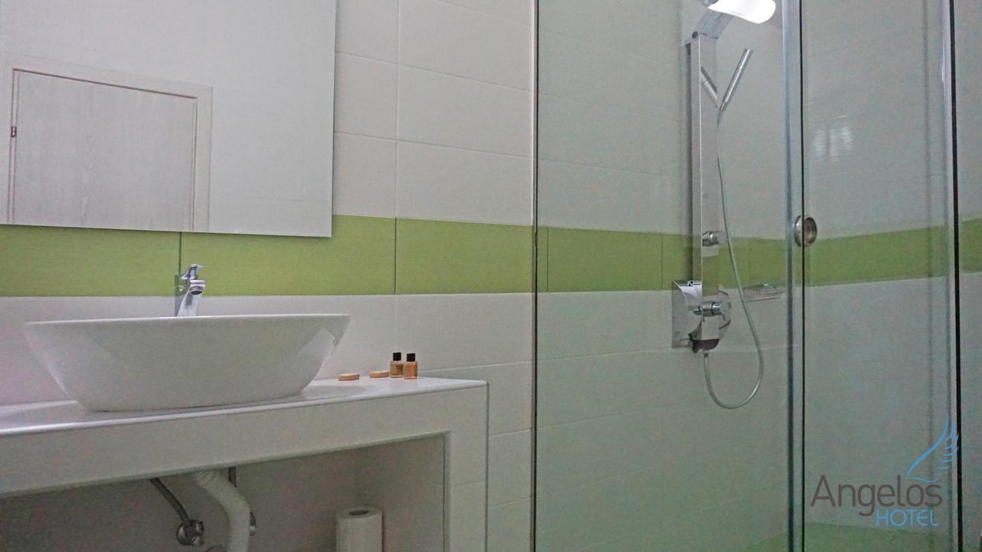 אורמוס פנגיאס Angelina Hotel מראה חיצוני תמונה