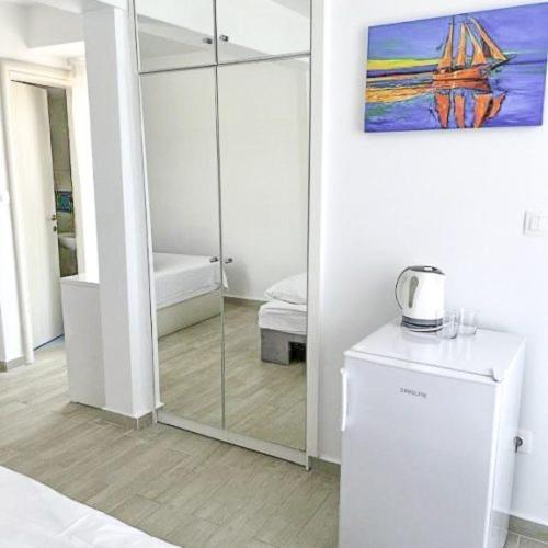 אורמוס פנגיאס Angelina Hotel מראה חיצוני תמונה