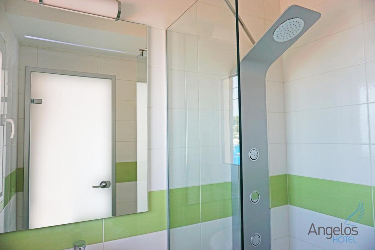 אורמוס פנגיאס Angelina Hotel מראה חיצוני תמונה