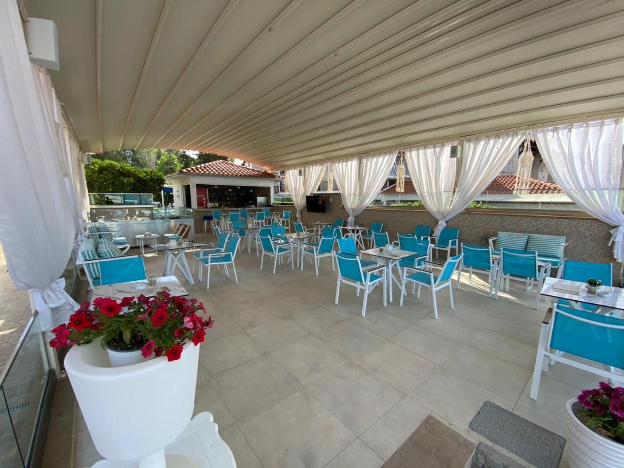 אורמוס פנגיאס Angelina Hotel מראה חיצוני תמונה